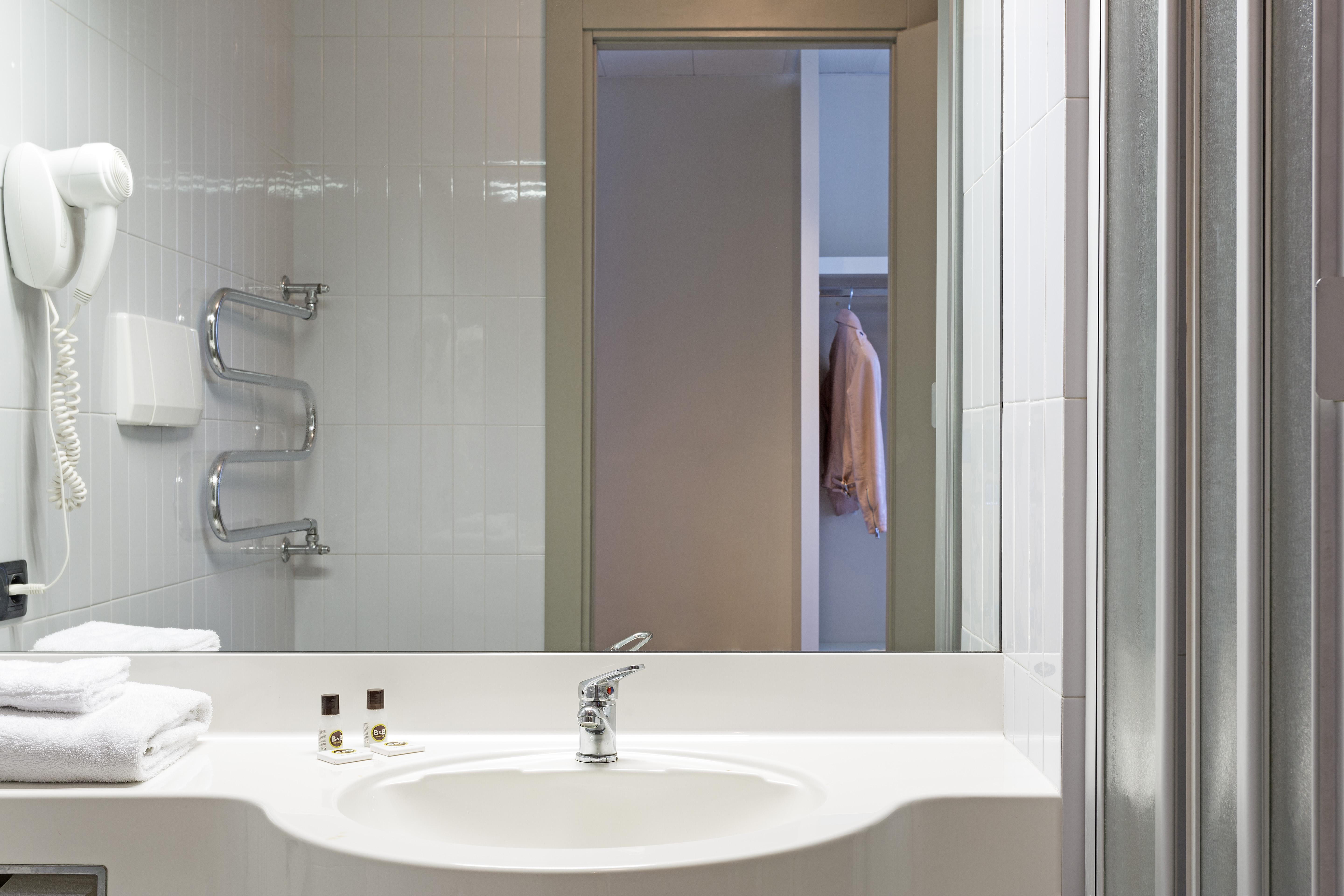 B&B Hotel Ferrara Luaran gambar