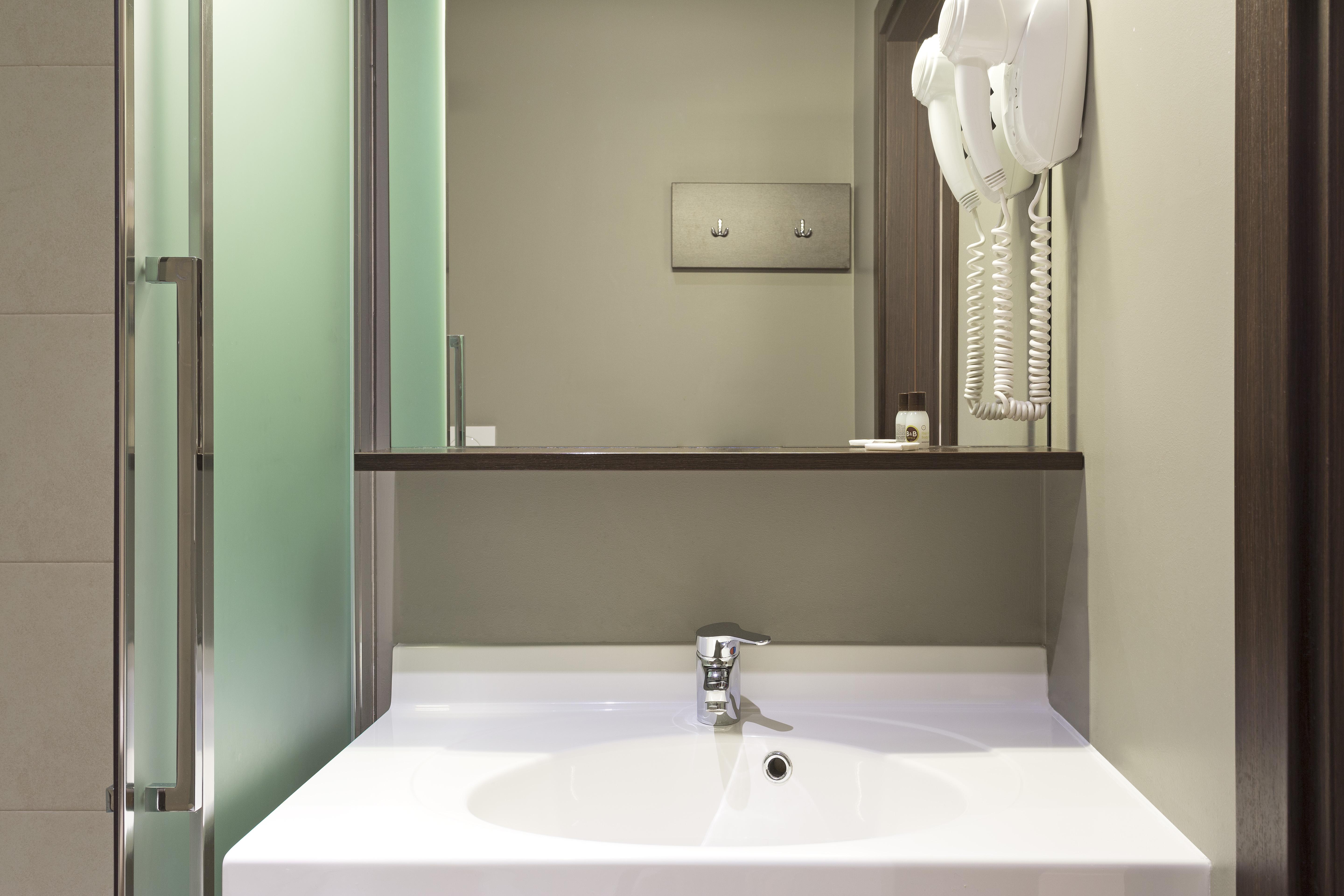 B&B Hotel Ferrara Luaran gambar