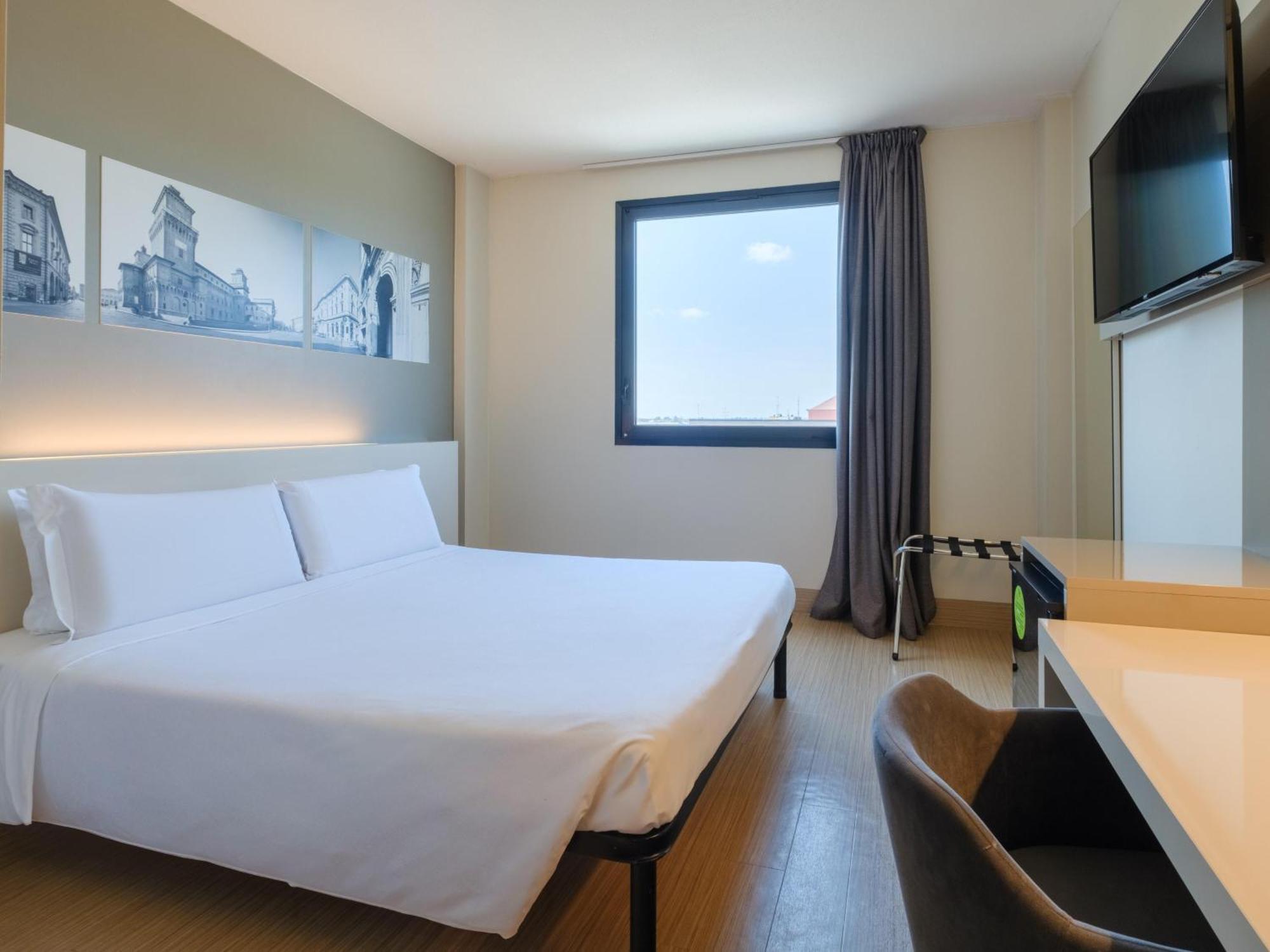 B&B Hotel Ferrara Luaran gambar