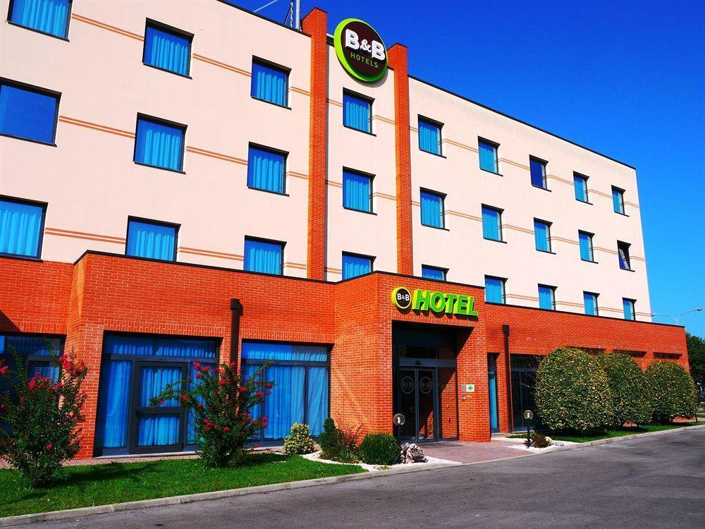 B&B Hotel Ferrara Luaran gambar