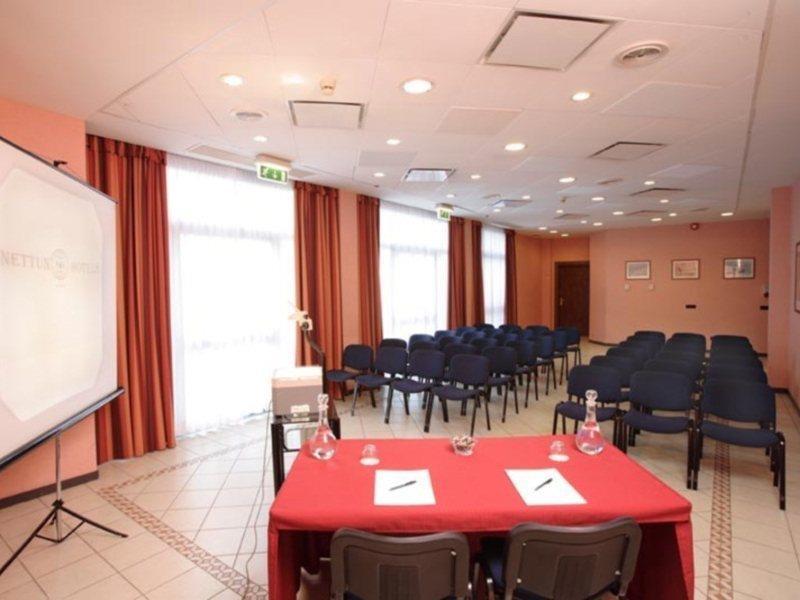 B&B Hotel Ferrara Luaran gambar