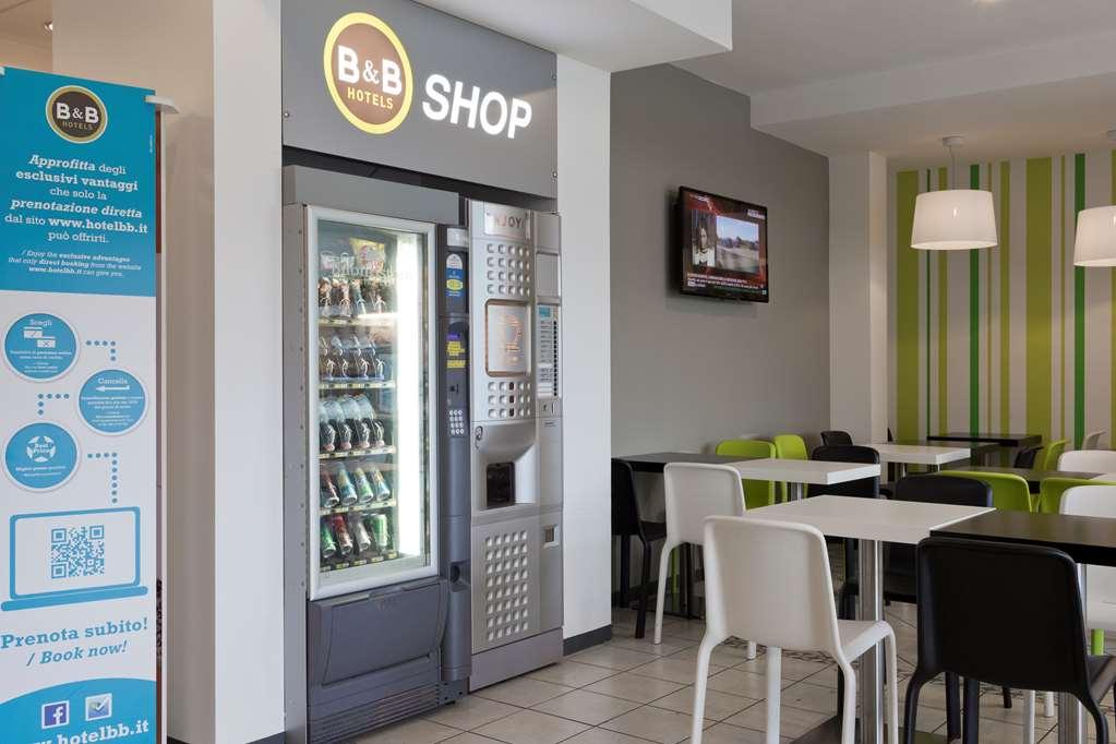 B&B Hotel Ferrara Restoran gambar
